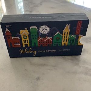 WOOLZIES HOLIDAY COLLECTION ESSENTIAL OILS NWT